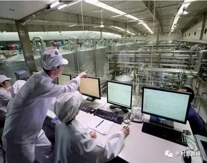 美美噠牧場(chǎng)邀您做客 探訪(fǎng)科技感十足工廠(chǎng)與最萌小牛的奇妙之旅